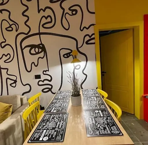 アパート The House Of Colors ティラナ