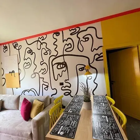 The House Of Colors Apartman *