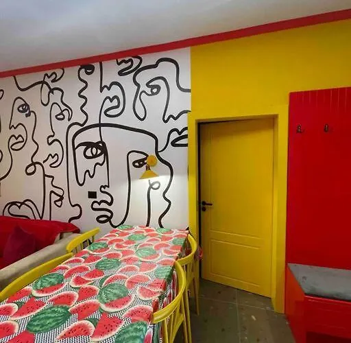 Apartment The House Of Colors Tirana