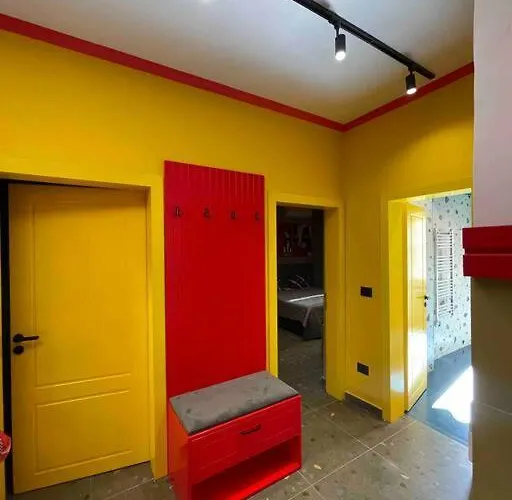 Apartment The House Of Colors Tirana